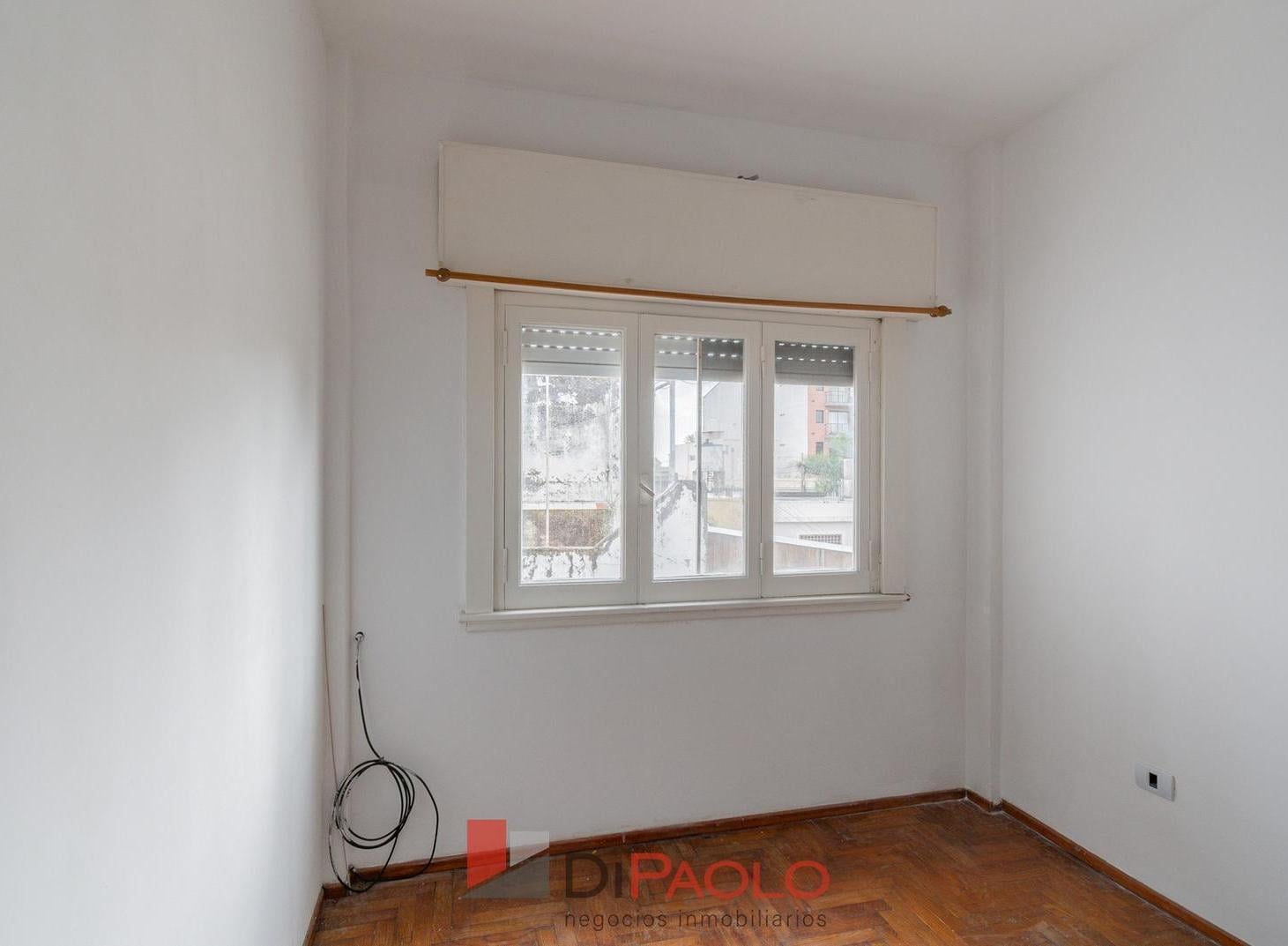 Alquiler departamento 2 ambientes con balcon en Saenz Peña