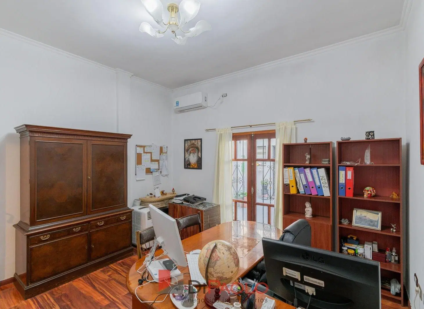 Venta PH 3 ambientes con patio, cochera y galpon en Villa Bosch 2