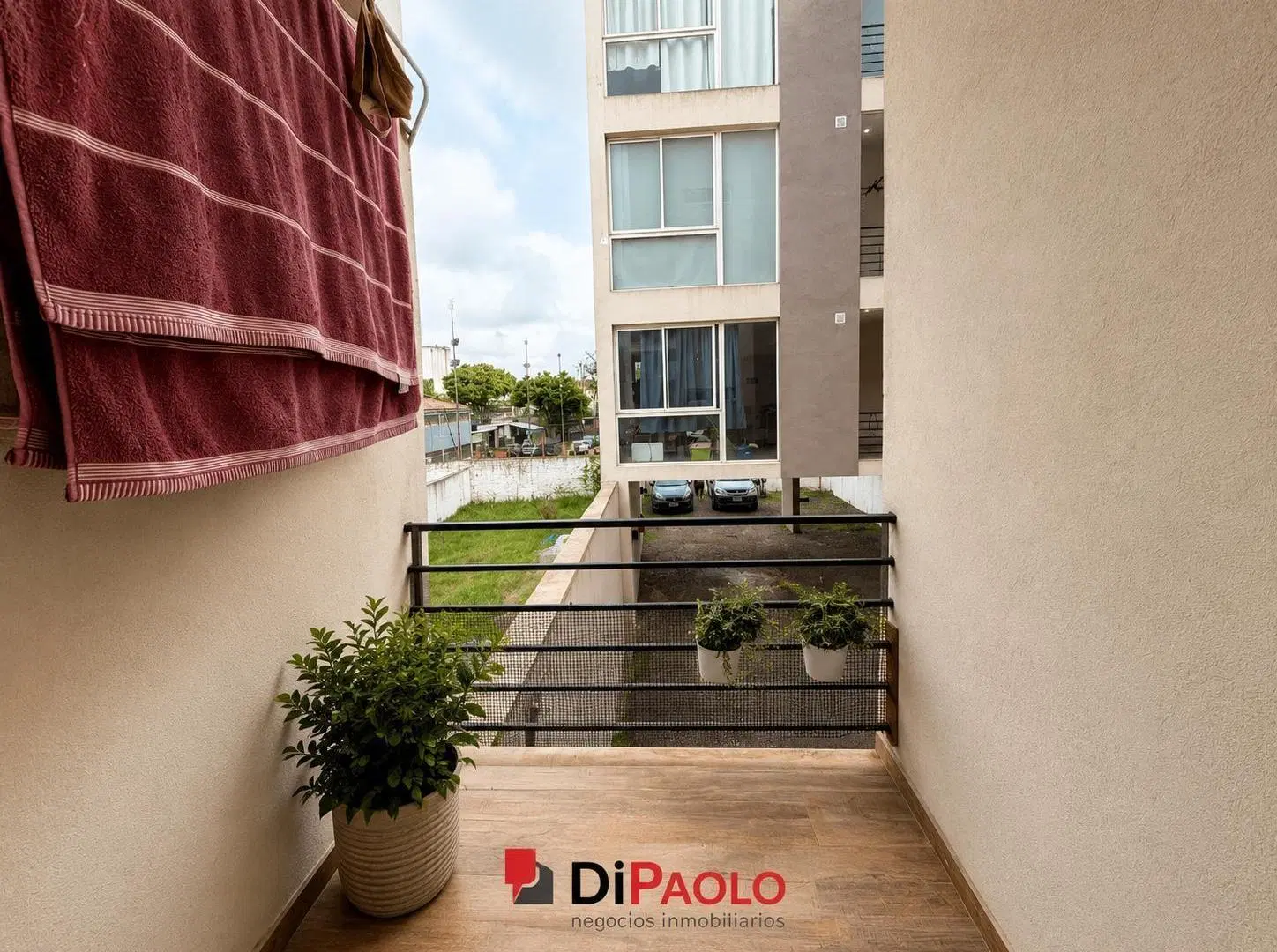 Venta Departamento 2 ambientes con cochera en S.Martin(Ctro) 3