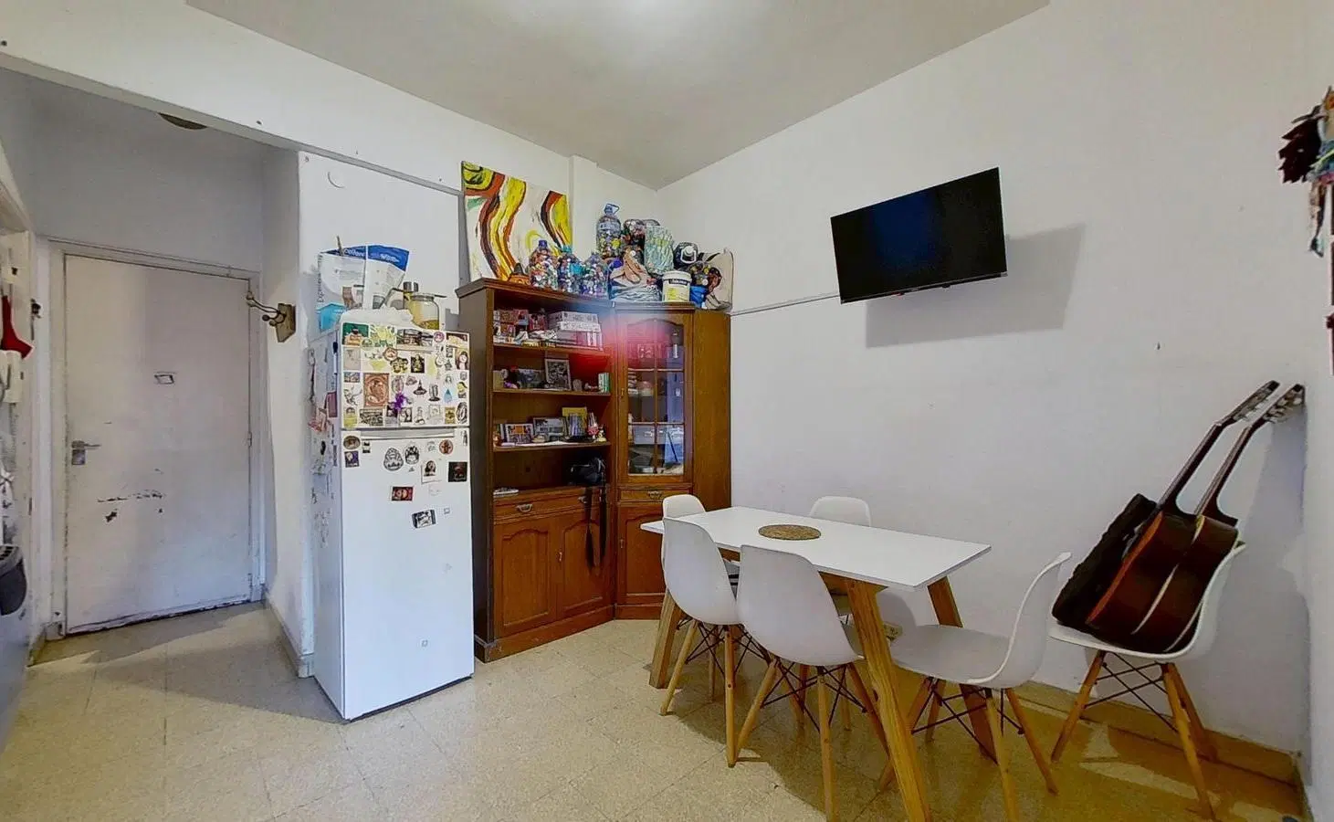Departamento en 1 Piso al frente - San Isidro Centro. 3