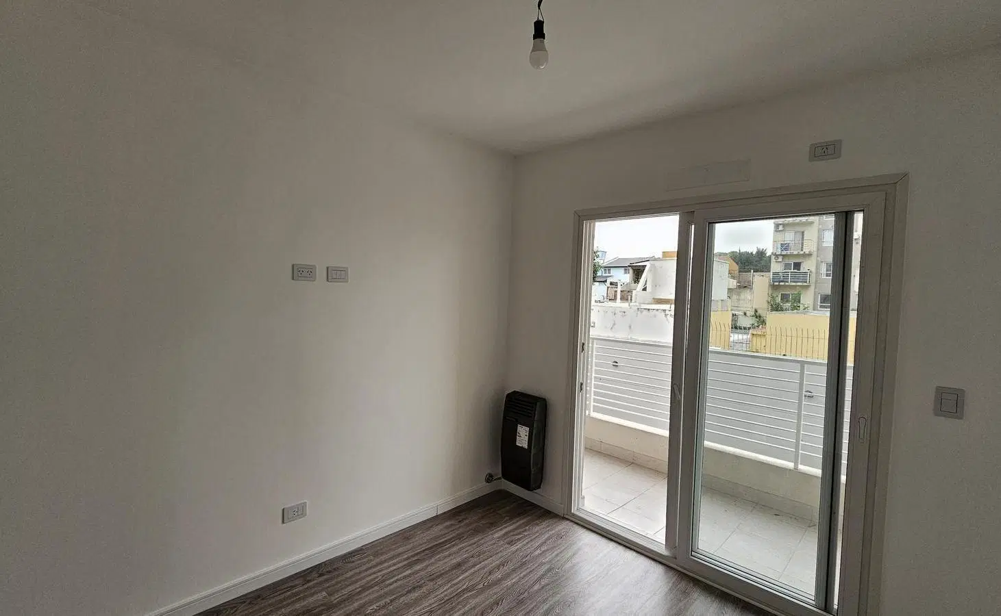 Alquiler Departamento 2 ambientes en Villa Bosch con balcon al contrafrente 8