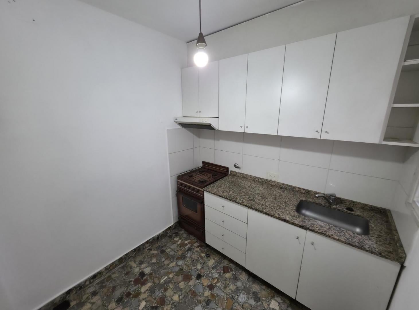 Foto de Alquiler Departamento 2 ambientes en Villa Bosch con patio, imagen 4