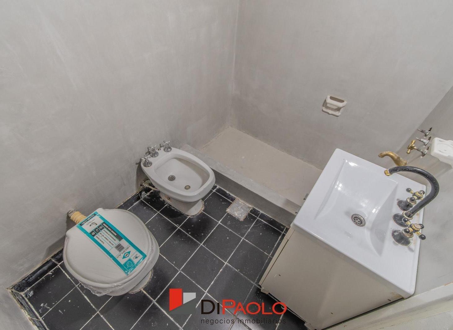 Foto de VENTA DEPARTAMENTO 2 AMB CON PATIO BELGRANO, imagen 2