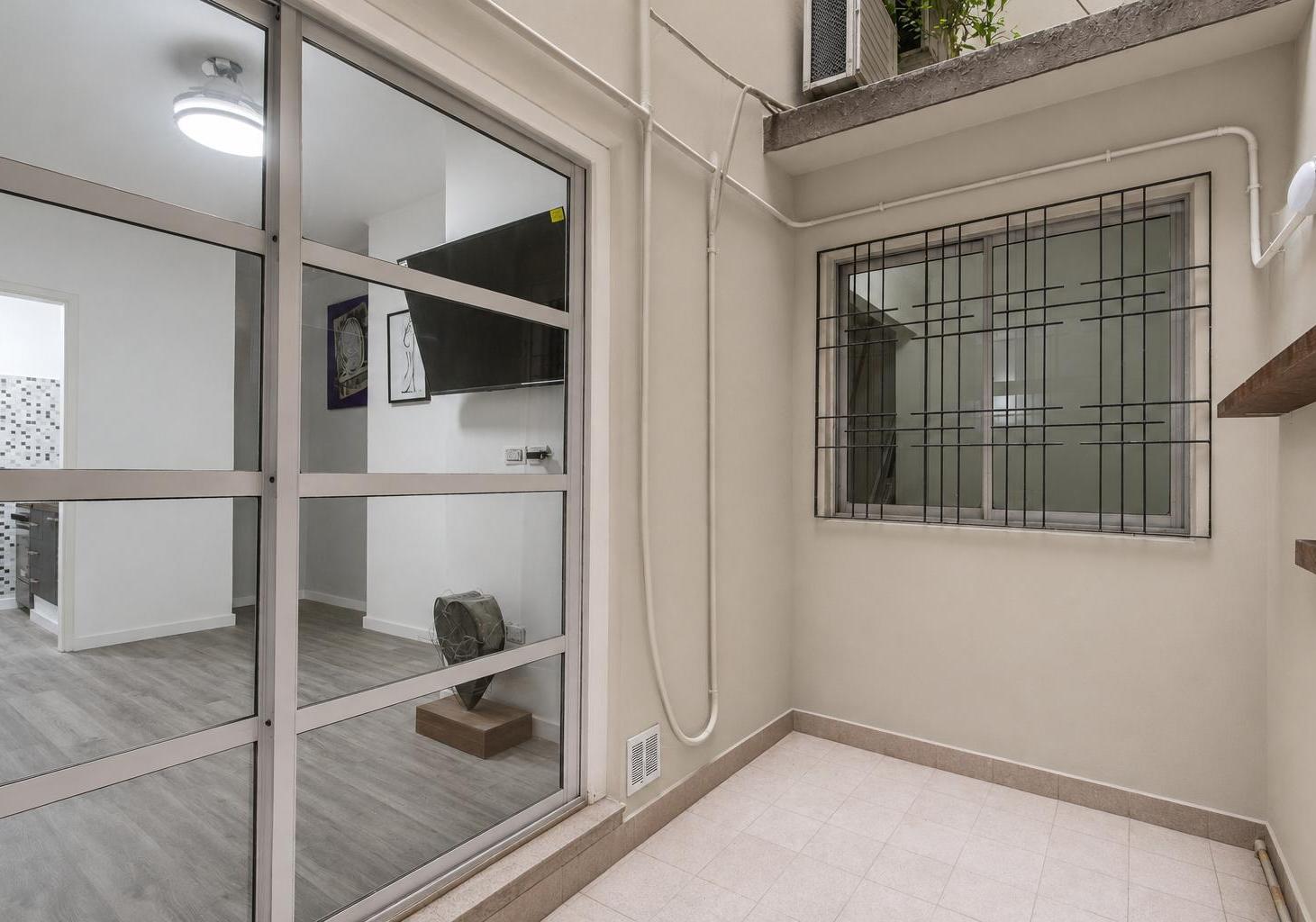 Foto de VENTA DEPARTAMENTO 2 AMB CON PATIO BELGRANO, imagen 1