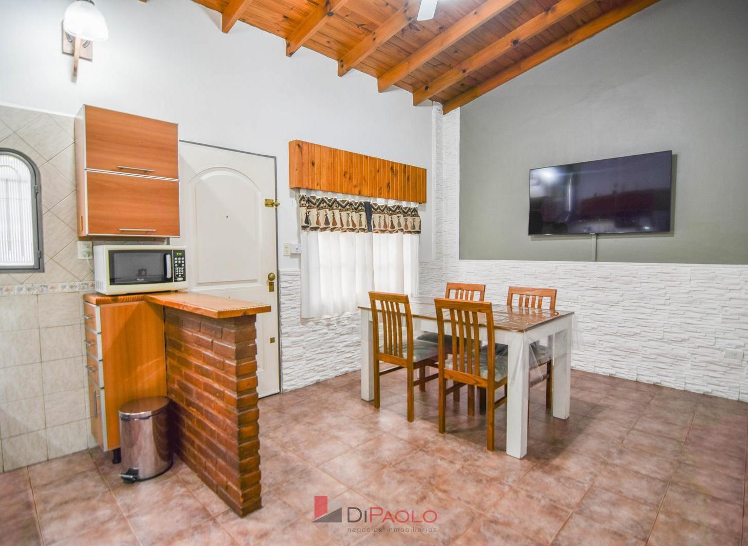 Foto de Casa en Venta en Pablo Podesta 3 AMB con 4 cocheras, imagen 3