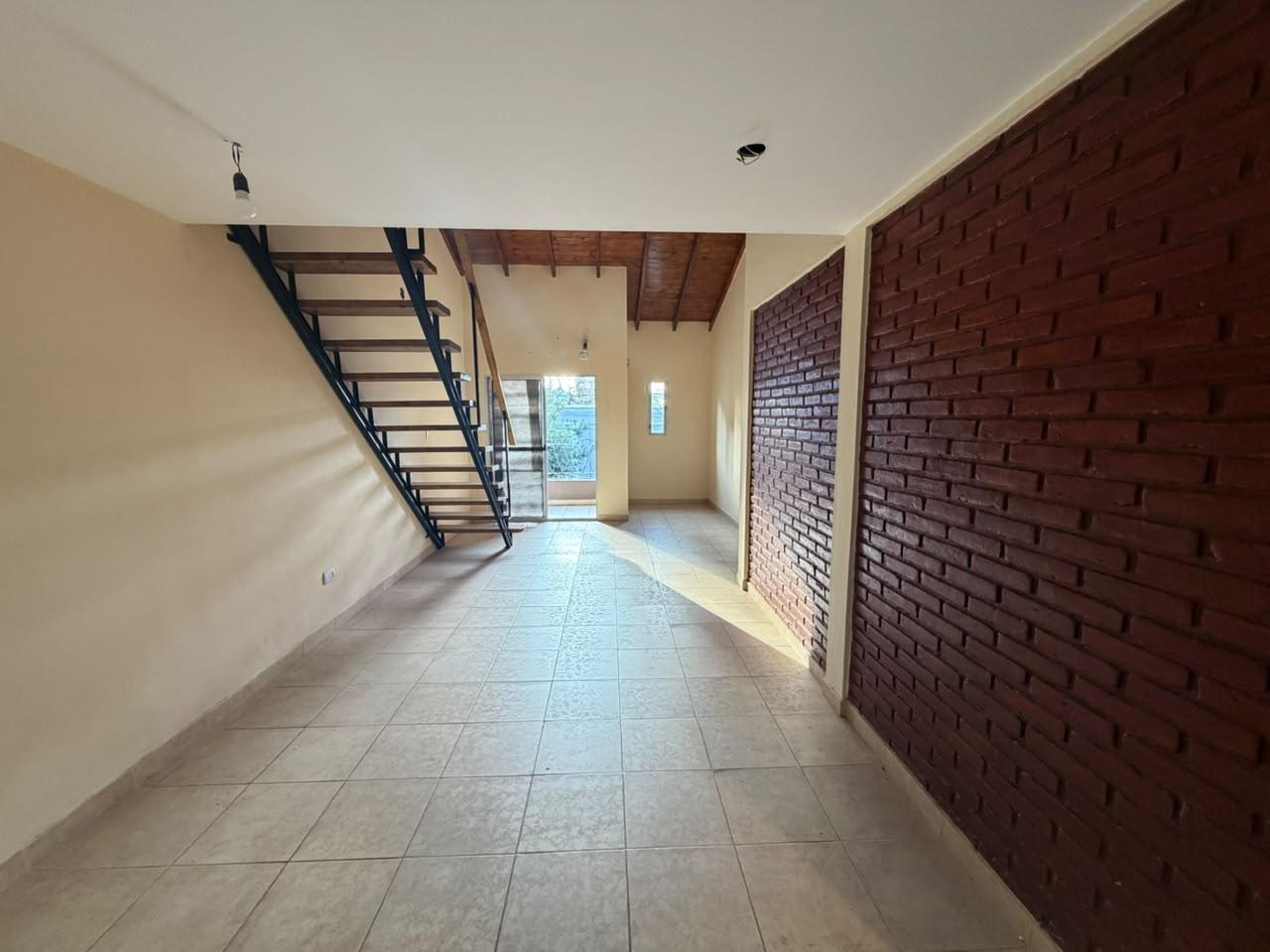 Foto de PH en Santos Lugares, imagen 2