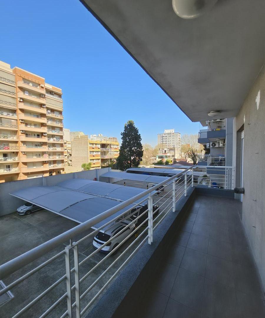 Foto de Alquiler Departamento 2 ambientes en Caseros muy luminoso, imagen 4
