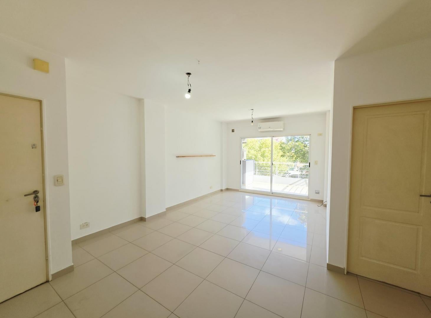 Foto de Alquiler Departamento 2 ambientes en San Martin con cochera, imagen 3