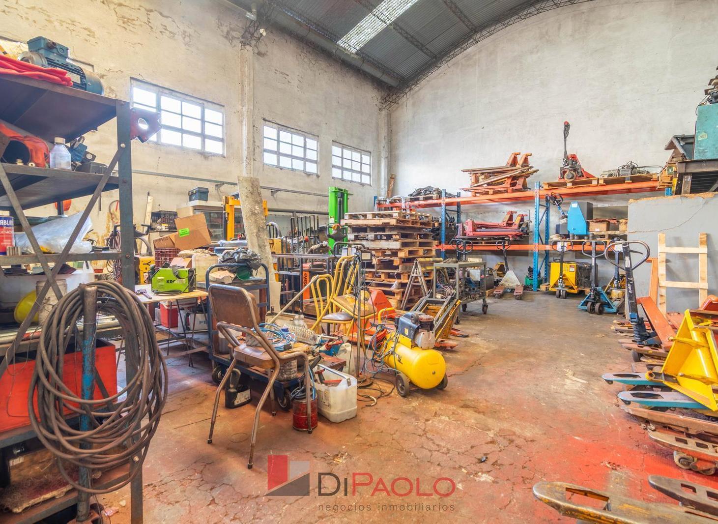 Foto de Venta de galpón industrial en Villa Bonich con oficina y vestuario, imagen 5