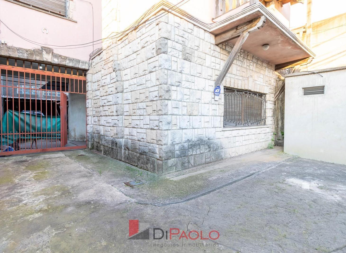 Foto de Venta de Casa 5 dormitorios en Villa Bonich con local y cochera, imagen 1
