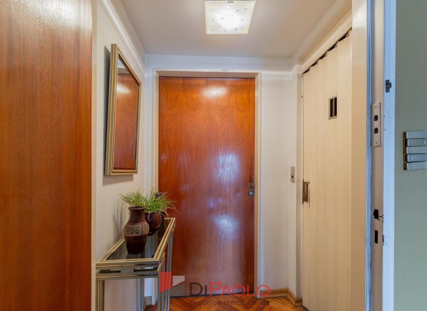 Foto de Venta departamento 4 ambientes con dependencia en Caballito, imagen 3