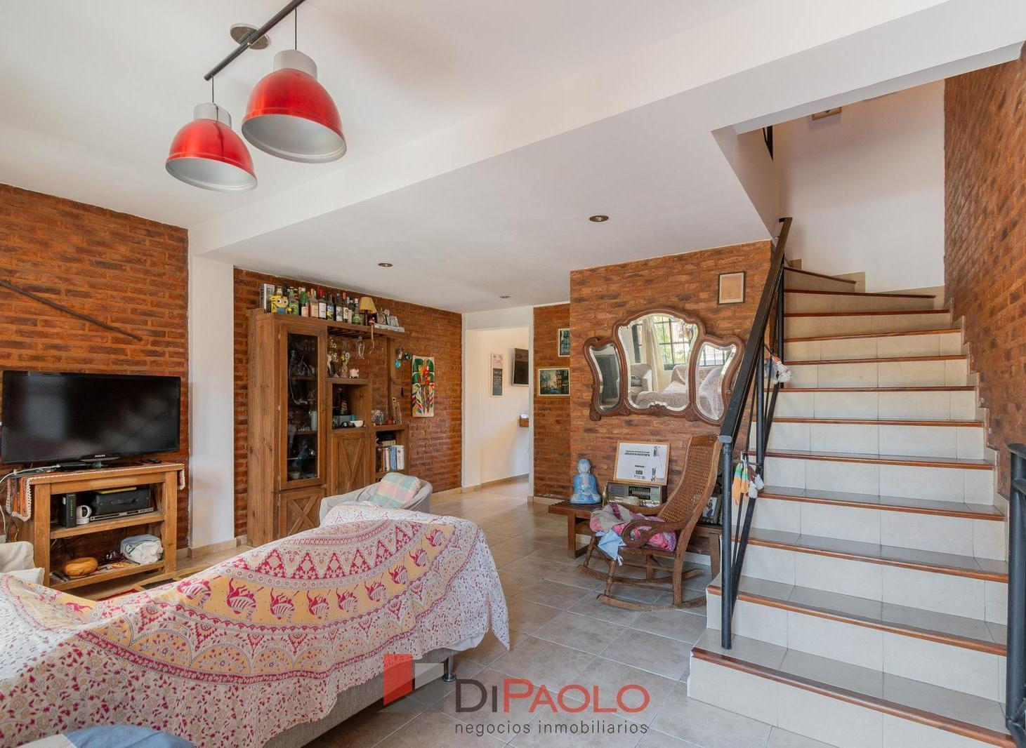 Foto de Dúplex en Venta en Martín Coronado – 3 Dormitorios, Cochera, Patio y, imagen 1