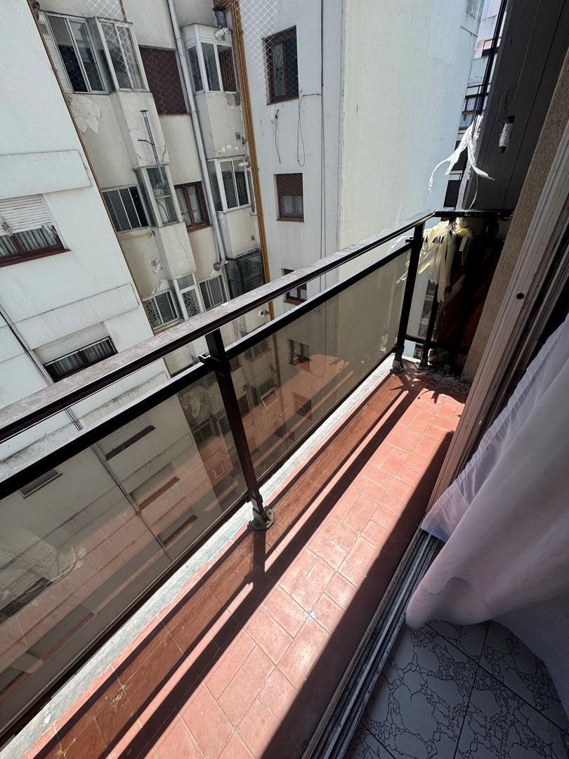 Foto de 2 Ambientes con cochera en Plaza Mitre, imagen 3