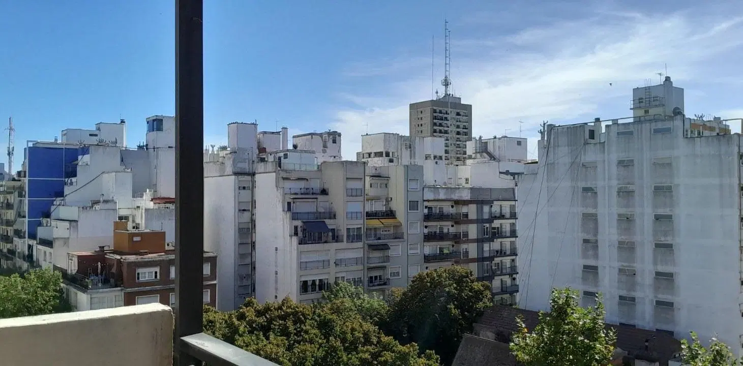 2 ambientes con dependencia y cochera 2
