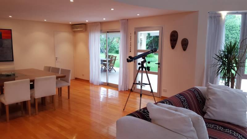 Casa en Venta en Villa Olivos, Escobar, G. B. a. Zona Norte 1