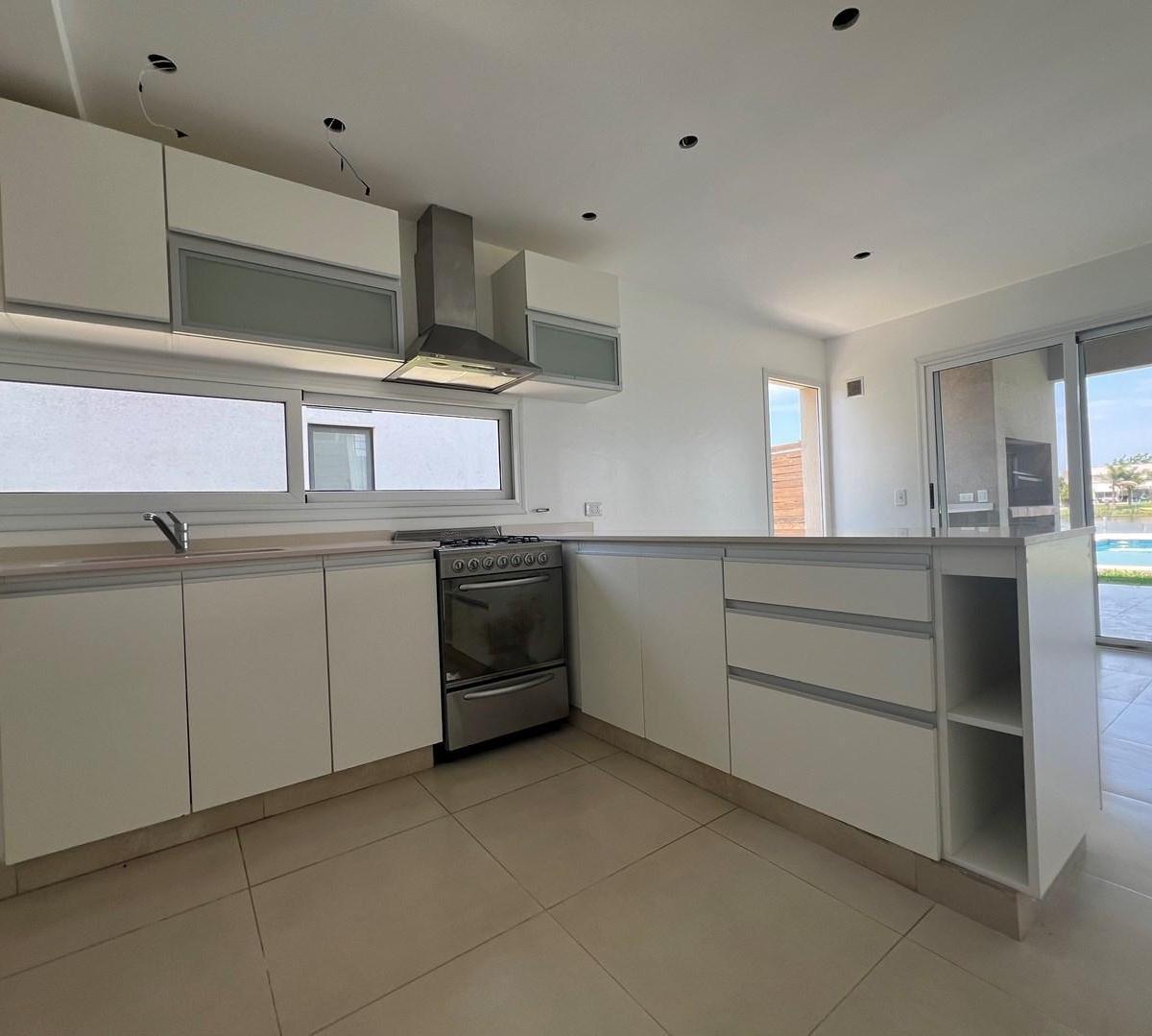 Foto de Casa en Venta en El Cantón, Escobar, G.B.A. Zona Norte, imagen 4