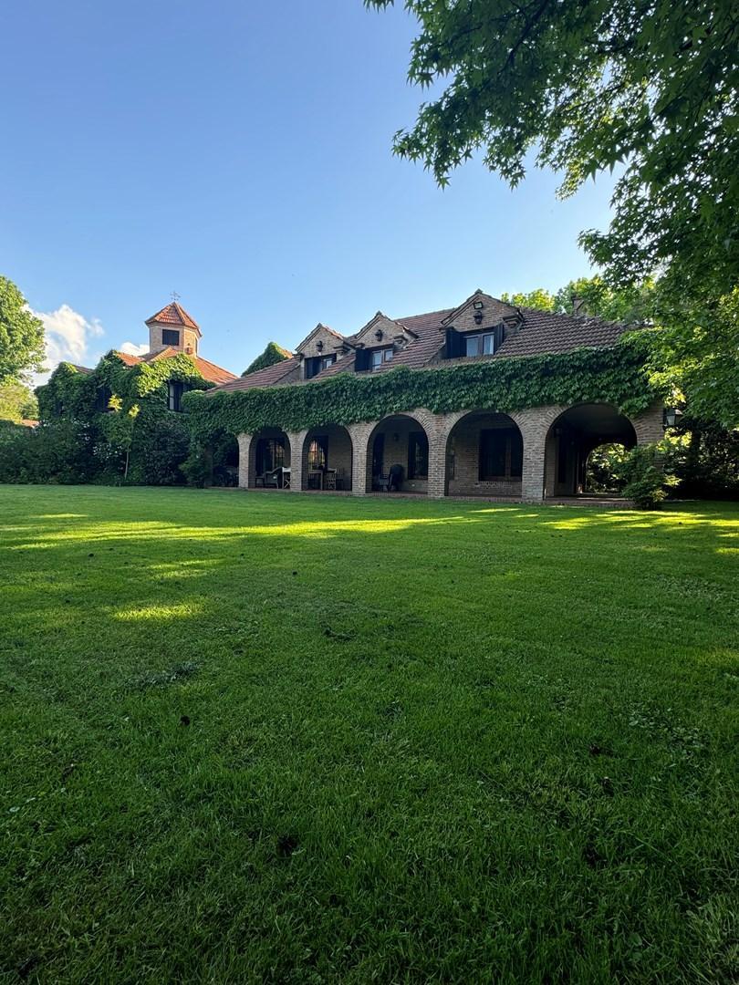 Casa Chalet en Venta en Lomas de San Isidro, San Isidro, G. B. a. Zona Norte 3