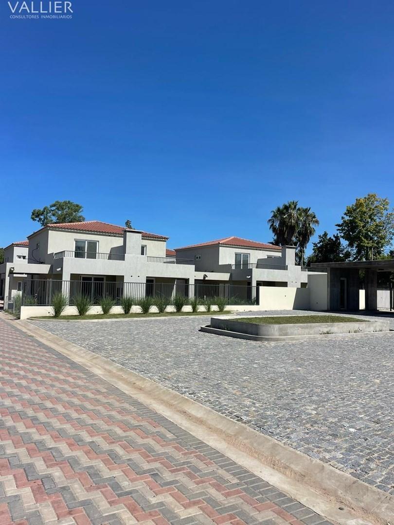 Casa Dúplex en Venta en Pilar, G.B.A. Zona Norte, Argentina
