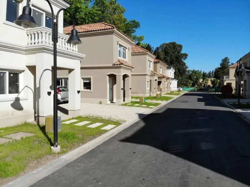 Casa en Alquiler ubicado en Pilar, G.B.A. Zona Norte 1