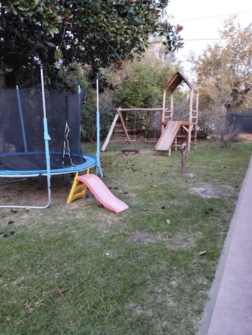 Foto de Casa Chalet en Alquiler en Ingeniero Maschwitz, Escobar, G.B.A. Zona, imagen 3