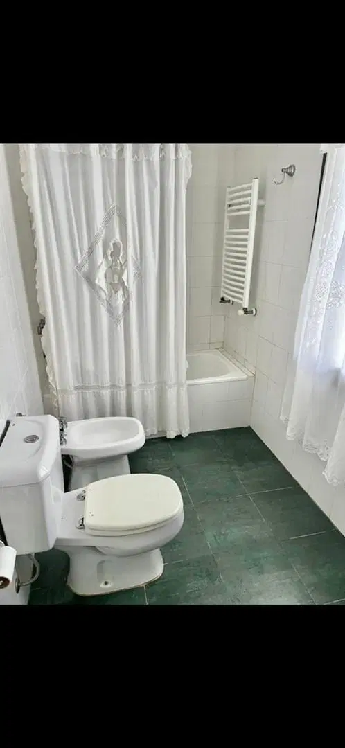 Casa Chalet  en Alq. Temporario en Costa Esmeralda, Costa Atlántica, Buenos Aires 5