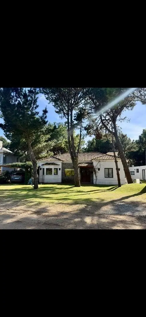 Casa Chalet  en Alq. Temporario en Costa Esmeralda, Costa Atlántica, Buenos Aires 4