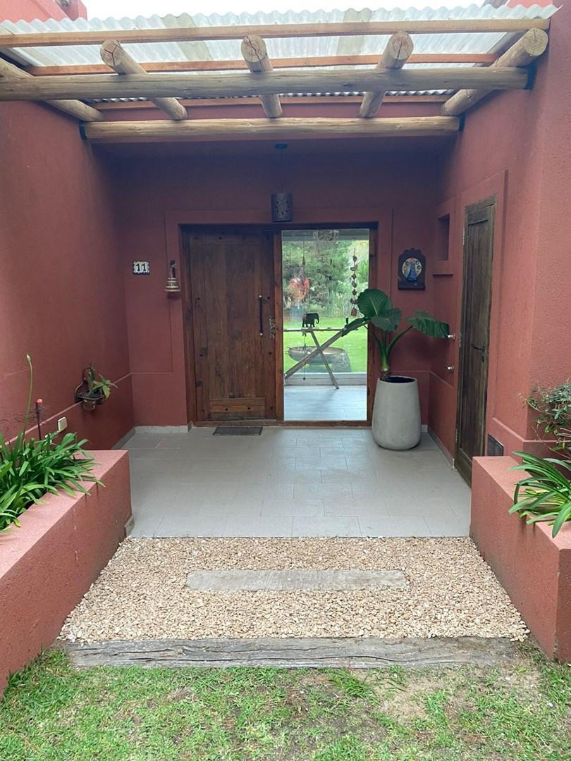 Foto de Casa Chalet en Alq. Temporario en Costa Esmeralda, Costa Atlántica, Buenos Aires, imagen 2