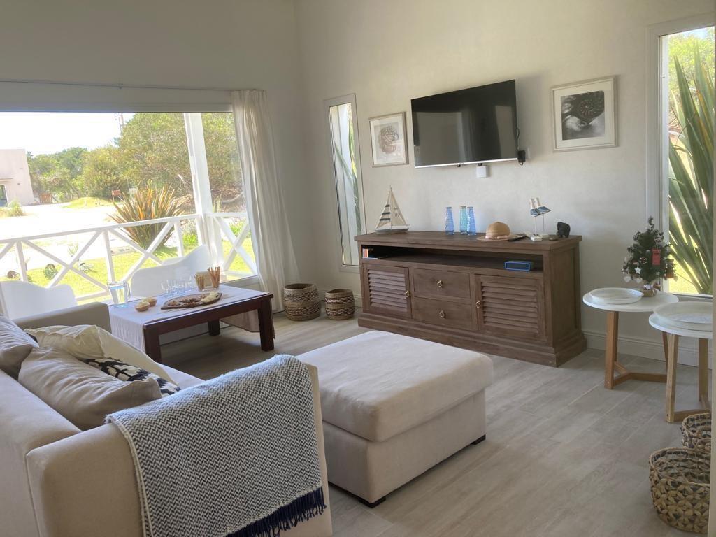Foto de Casa Chalet en Venta en Costa Esmeralda, Costa Atlántica, Buenos Aires, imagen 3