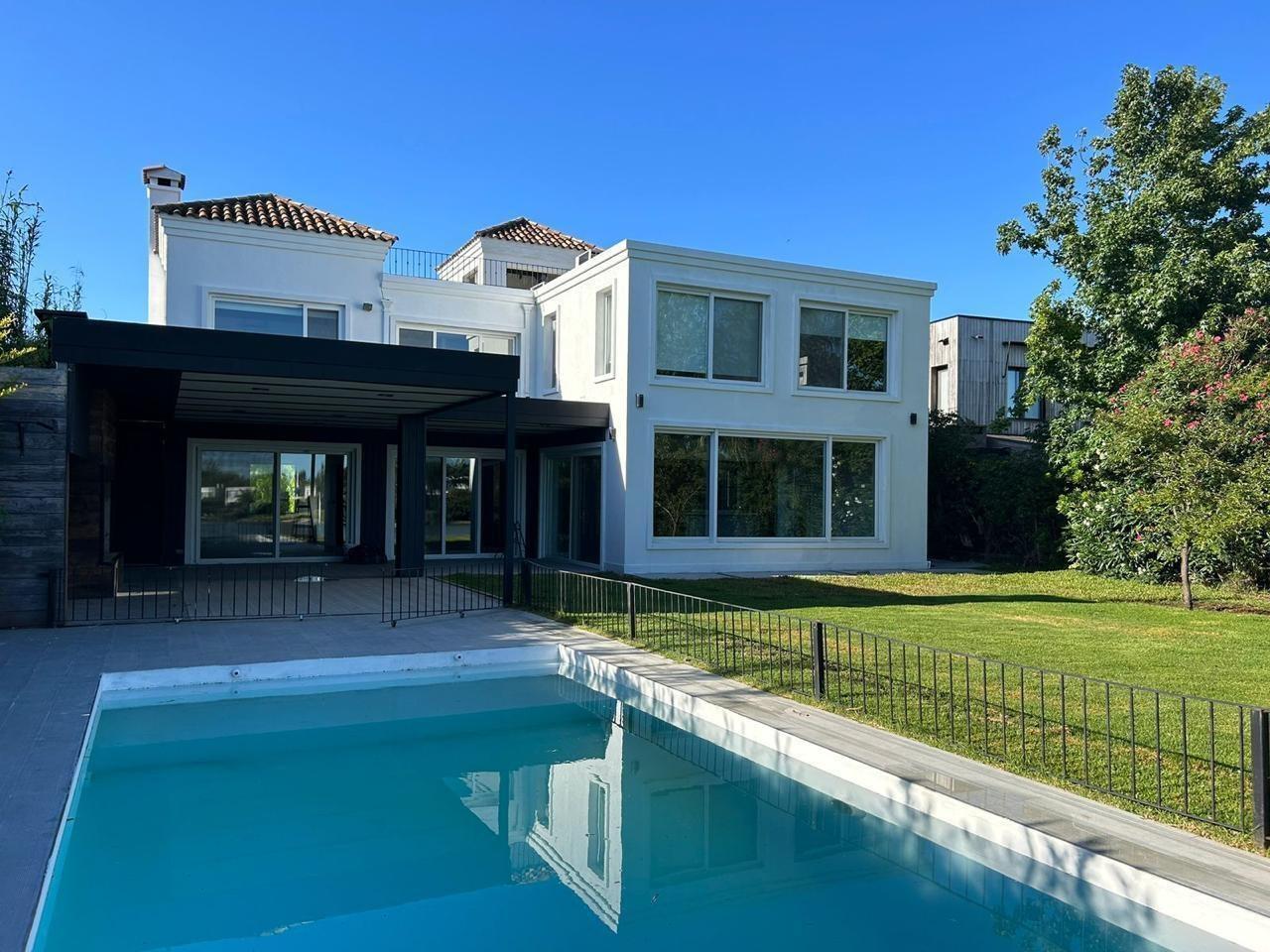 Foto de Casa en Venta en Santa Barbara, Tigre, G.B.A. Zona Norte, imagen 2