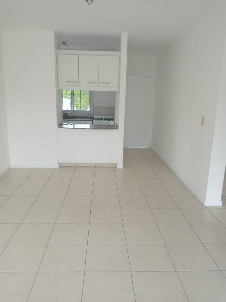 Foto de Departamento en Venta en Pilar Centro, Pilar, G.B.A. Zona Norte, imagen 4