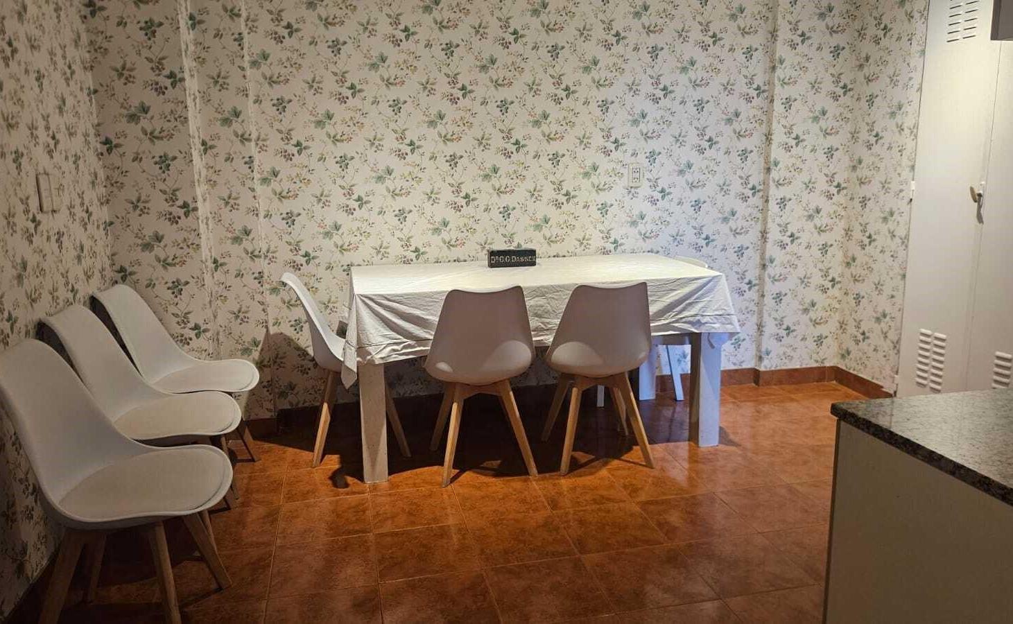 Foto de Departamento Semipiso en Alquiler en Barrio Norte, Capital Federal, imagen 2
