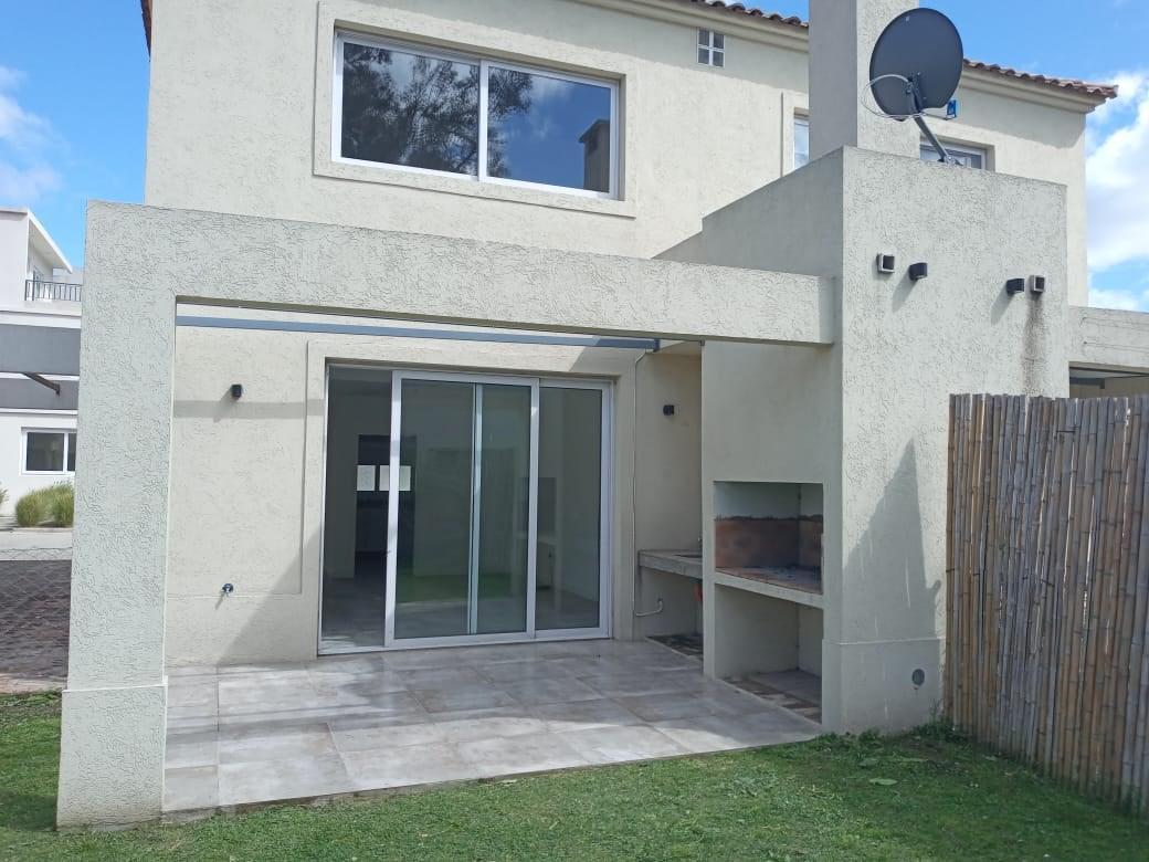 Foto de Casa en Venta en Saravi Village, Pilar, G.B.A. Zona Norte, imagen 2