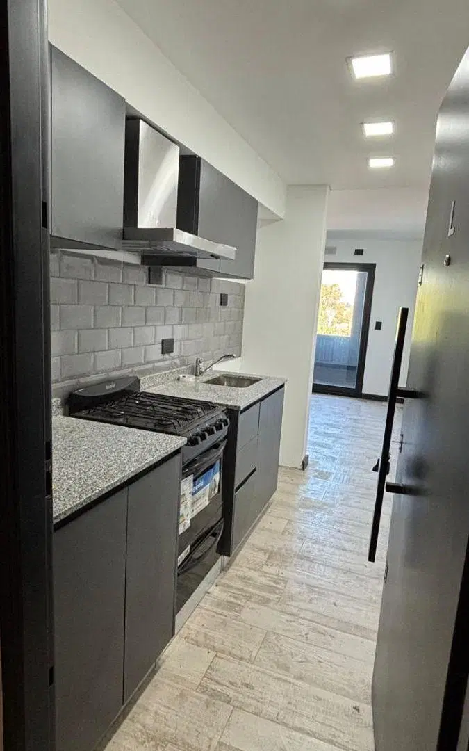 VENTA DDEPARTAMENTO OPORTUNIDAD CON EXCELNTE RENTA 3