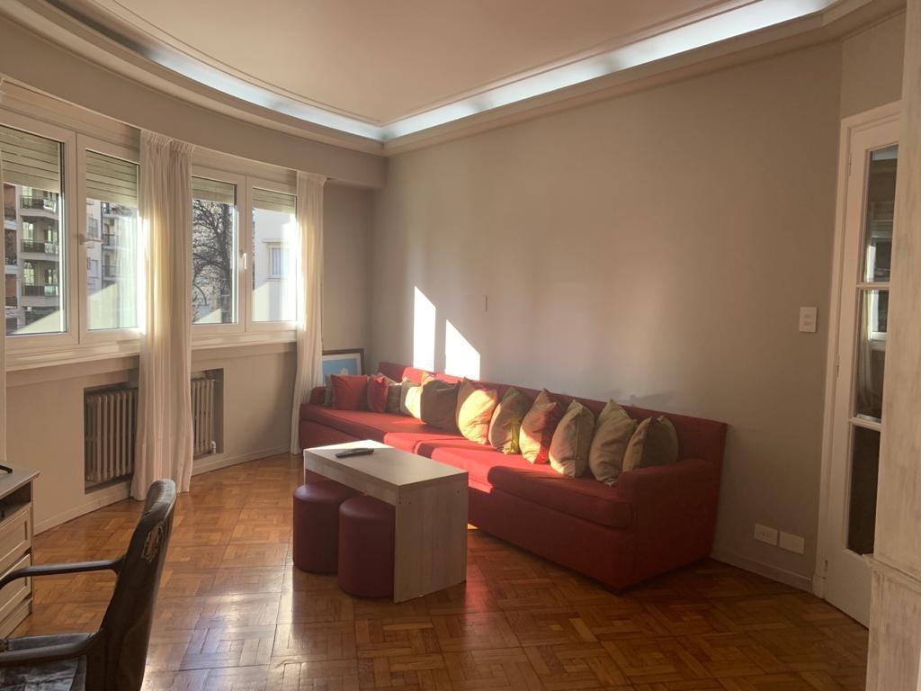 Excelente Piso en Esquina en Impecable Estado con Muchas Luz y Sol 3