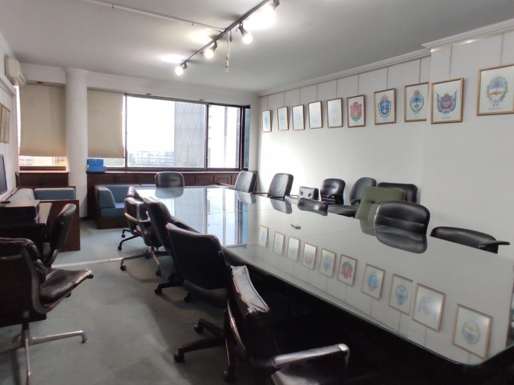 Foto de Excelente piso de oficinas en 4to piso super luminosa, de gran categoría, imagen 5