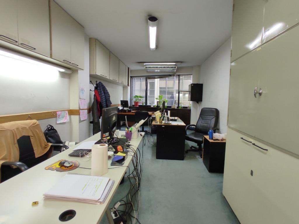 Foto de Excelente piso de oficinas en 4to piso super luminosa, de gran categoría, imagen 3