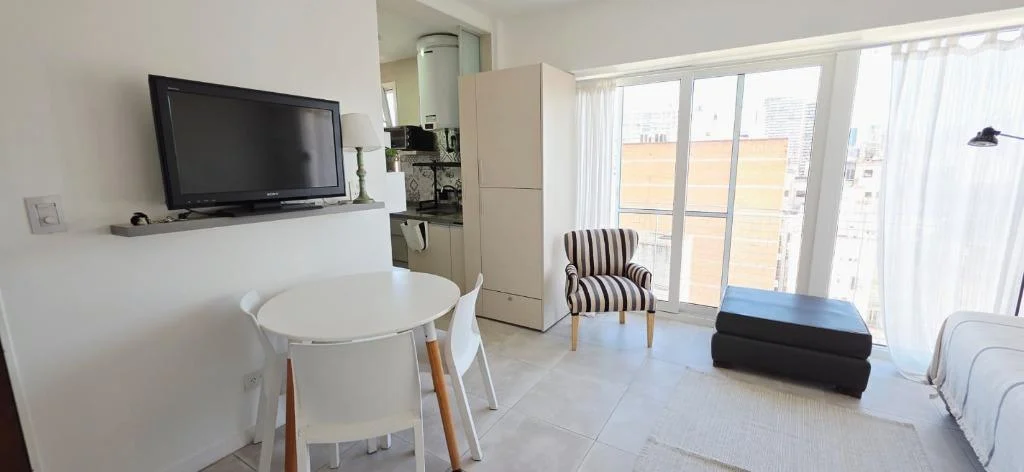 Foto de Excelente departamento en venta hecho a nuevo super luminoso, imagen 3