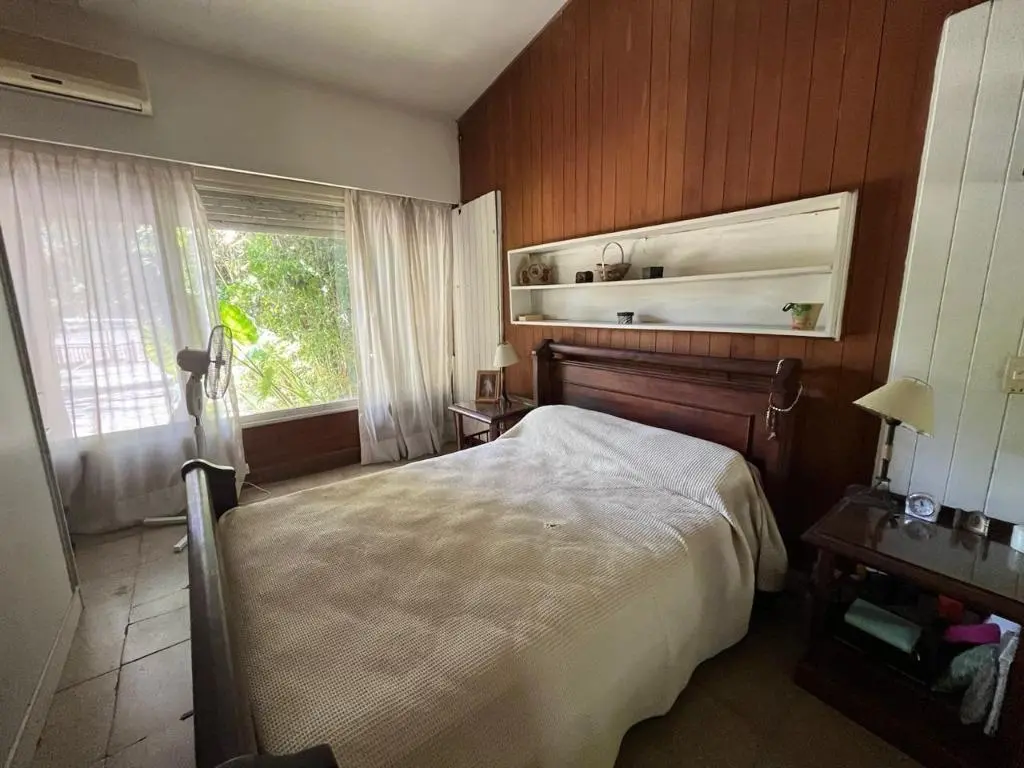 Encantadora casa vintage en una planta, frente a las canchas de Rugby 5