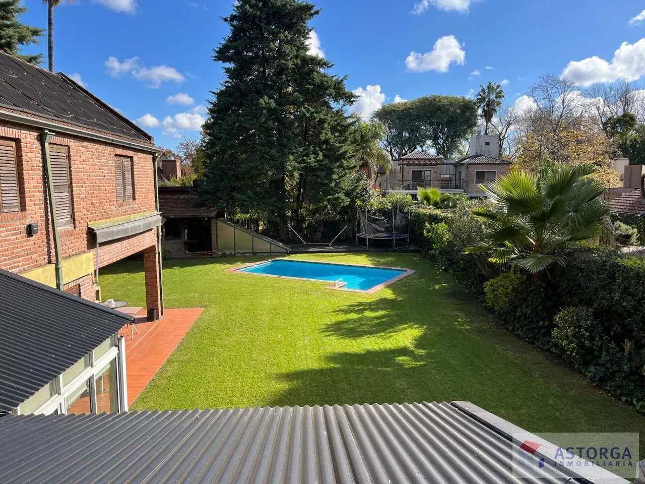 Excelente casa en San Carlos C.C. 4