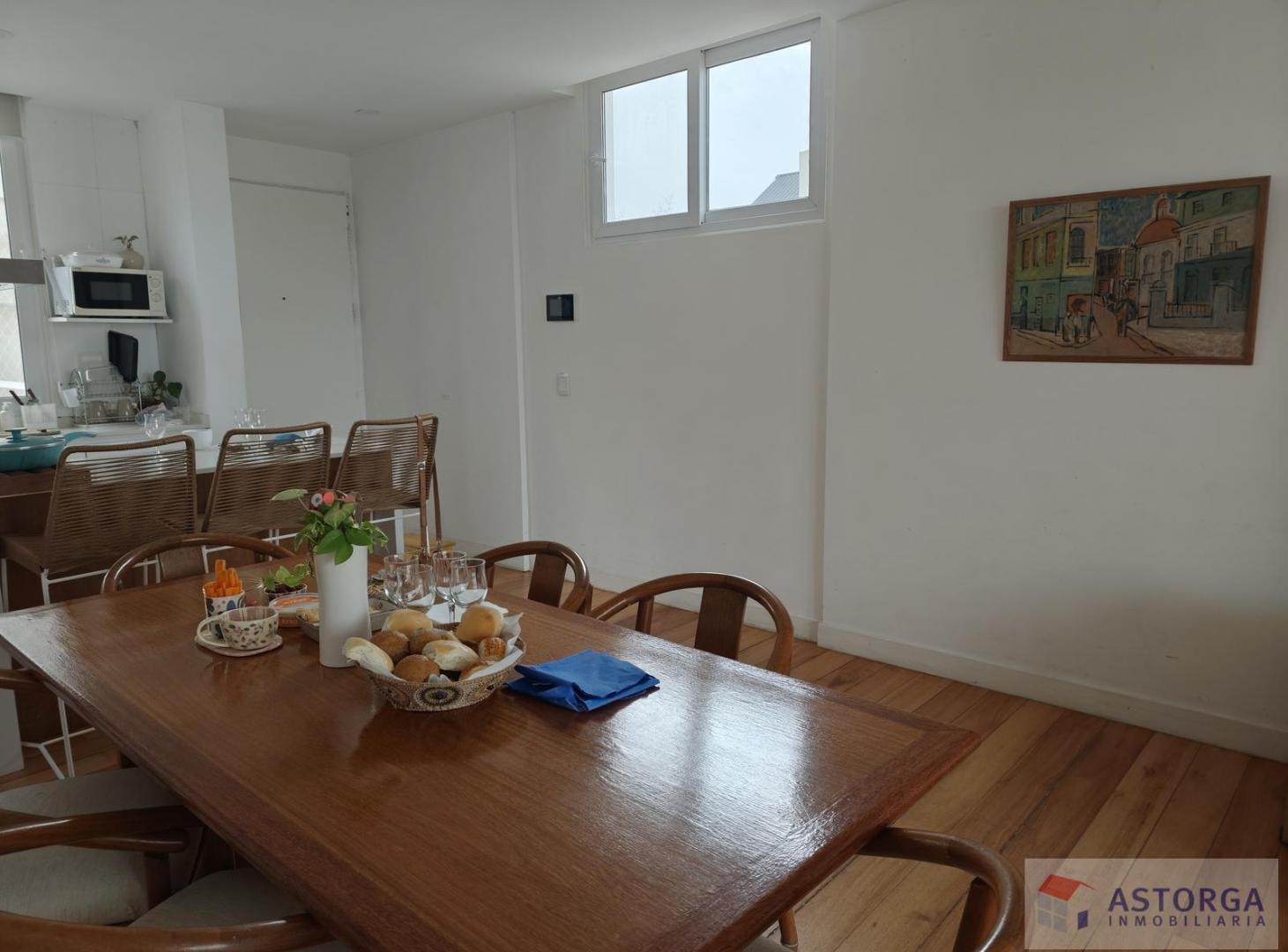 Foto de Excelente departamento lleno de luz y sol con amplios ambientes, imagen 1