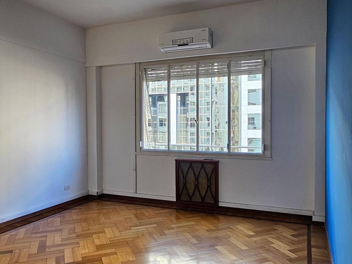 Semipiso 83 m². Excelente Edificio, Planta y Vistas. Apto Profesional 2