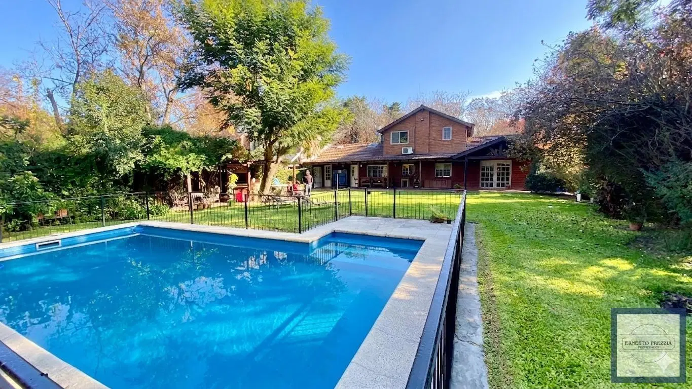 Casa en venta 5 ambientes con parrilla y pileta en Maschwitz Escobar 4