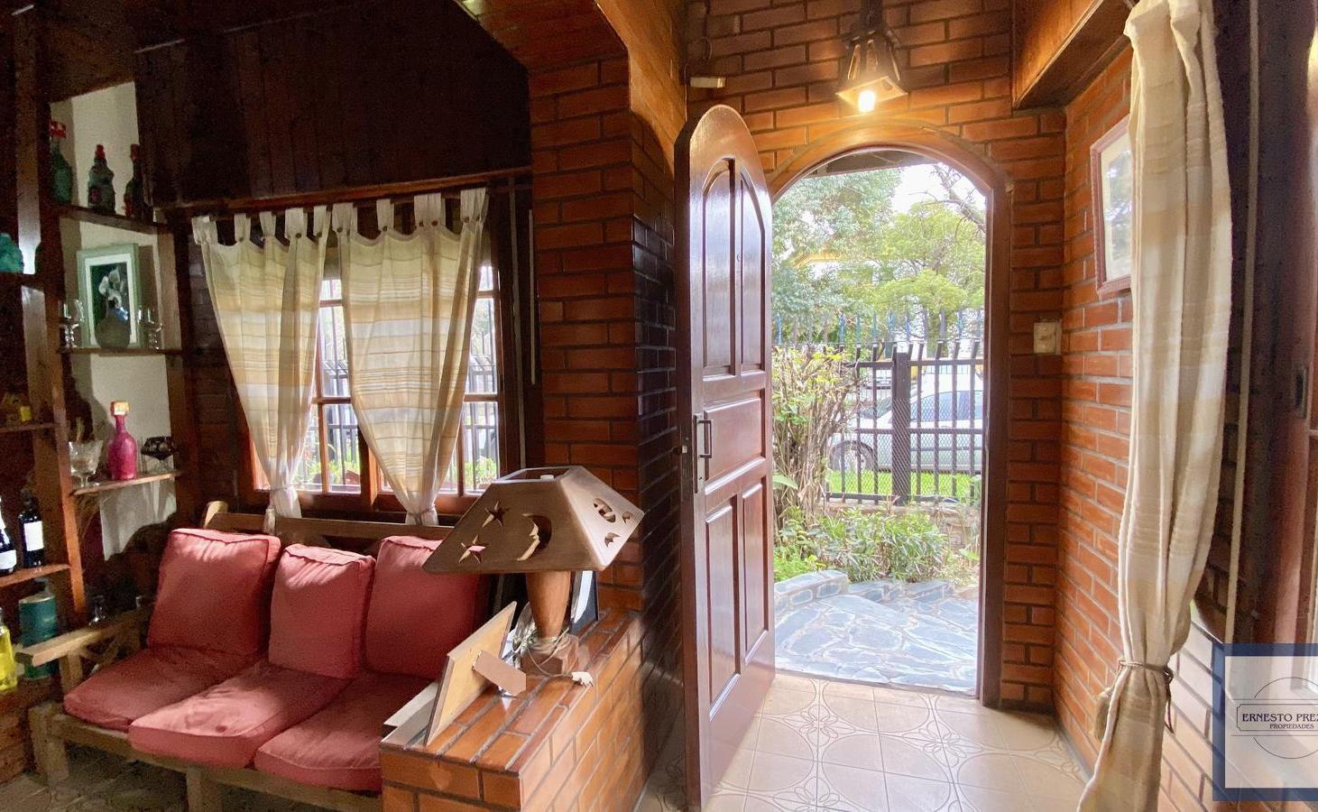 Foto de Venta Casa 4 Ambientes en San Isidro con Jardín, Quincho y Parrilla, imagen 5