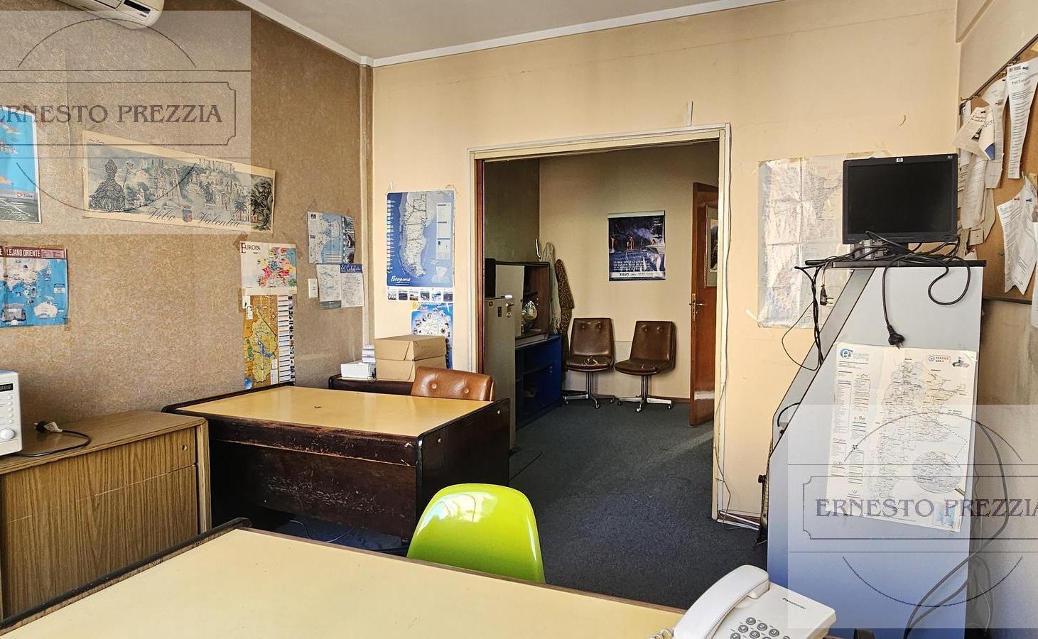 Foto de Suipacha y Av. Córdoba - Oficina en venta, imagen 2