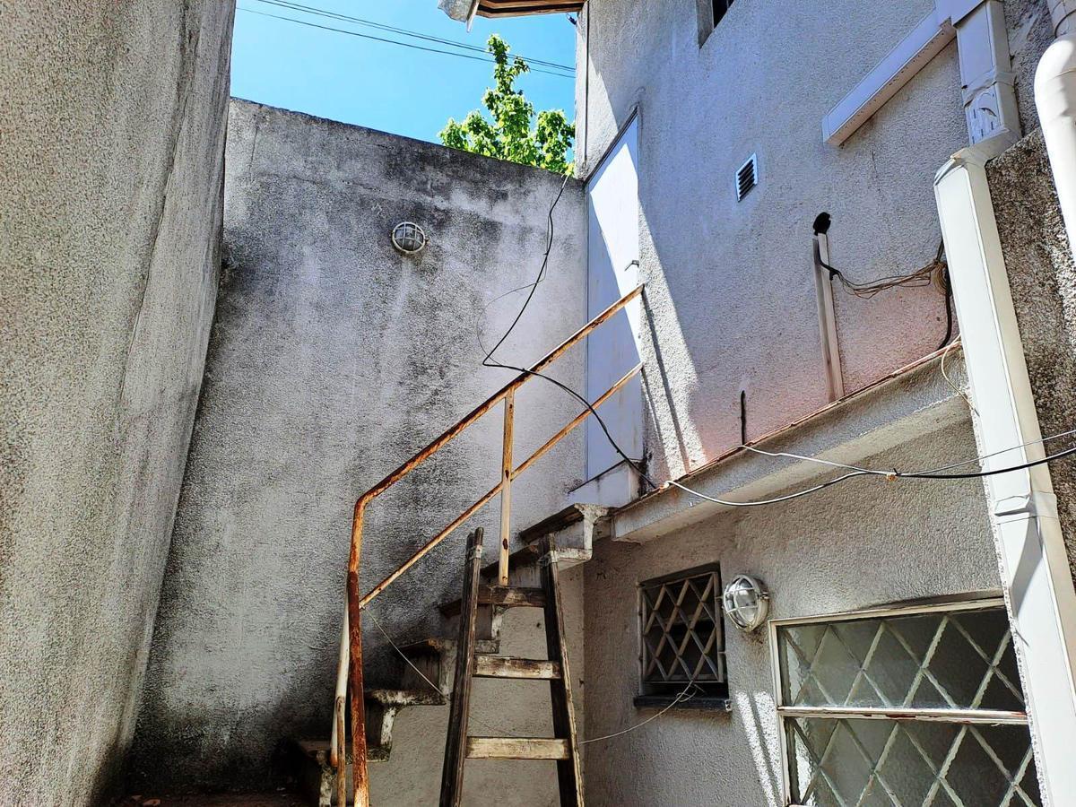 Casa en Las Heras 699 Esquina San Martin (Apto Profesional) 2