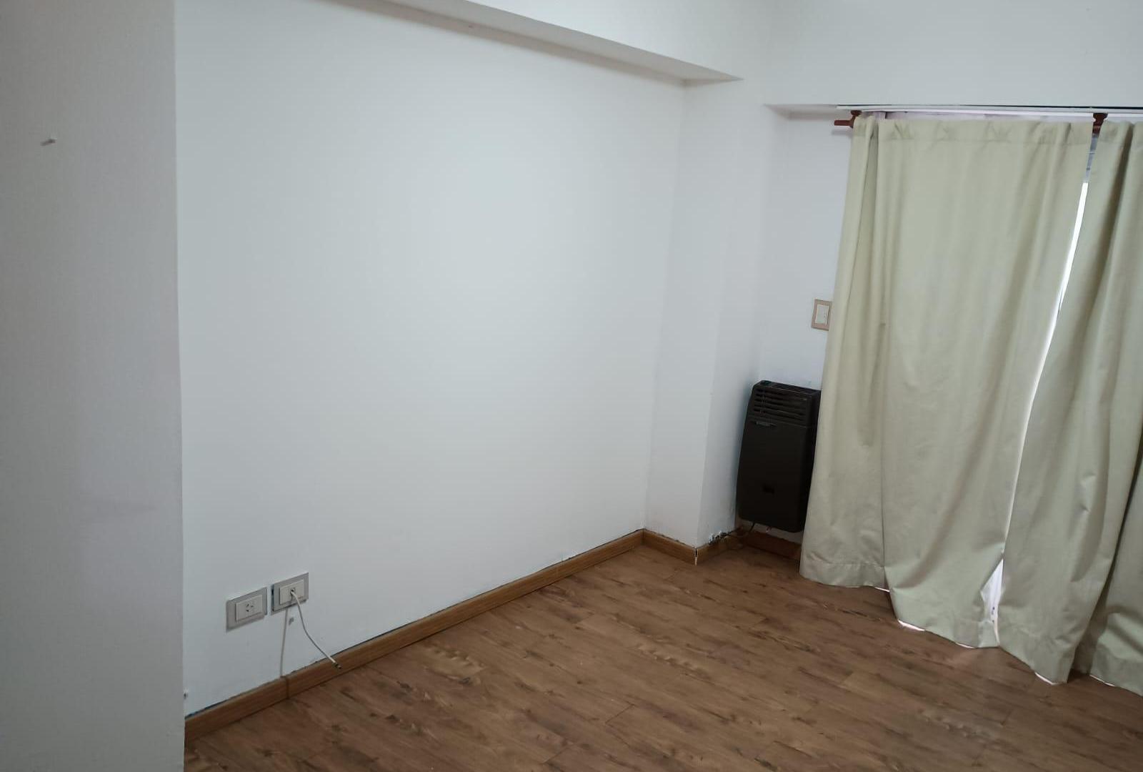 Foto de Departamento en planta baja 2 amb. con patio en Lomas de Zamora Oeste, imagen 1