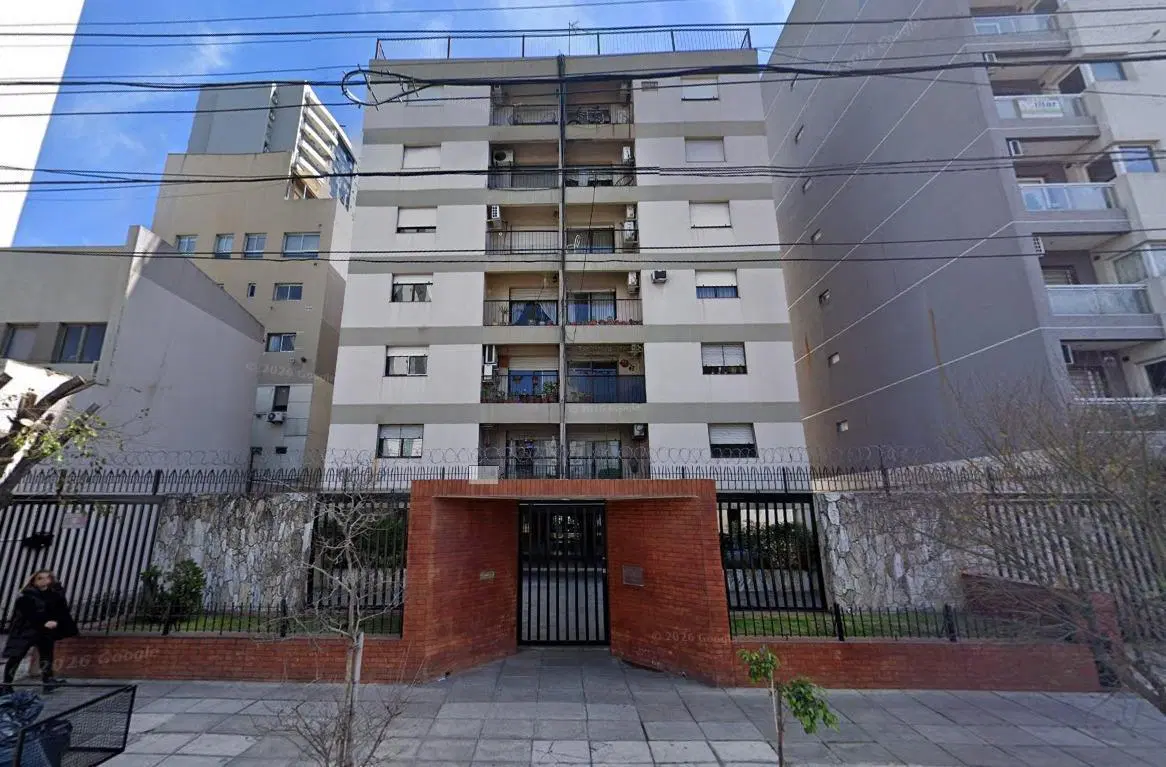 Departamento en Alsina al 700 1