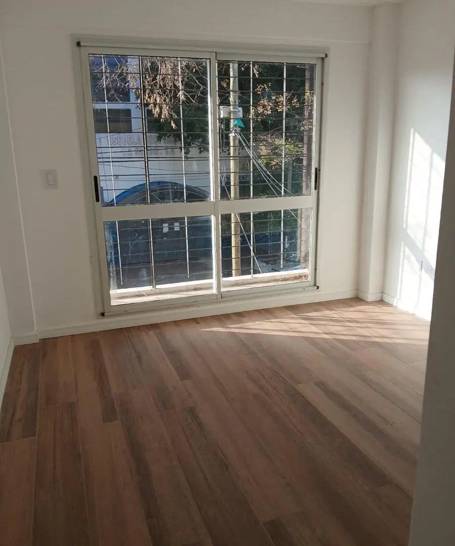 Departamento 2 amb. a estrenar en Banfield Este 4