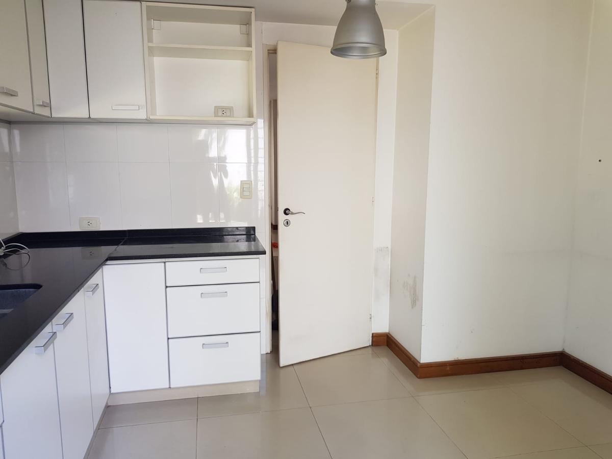 Foto de Casa en 2 plantas 3 ambientes con entrada de auto. Llavallol, imagen 3