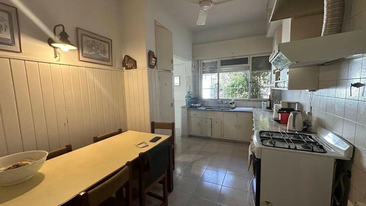 SUSPENDIDA - Martínez - Casa Sobre Lote de 468 m² en Venta. 2